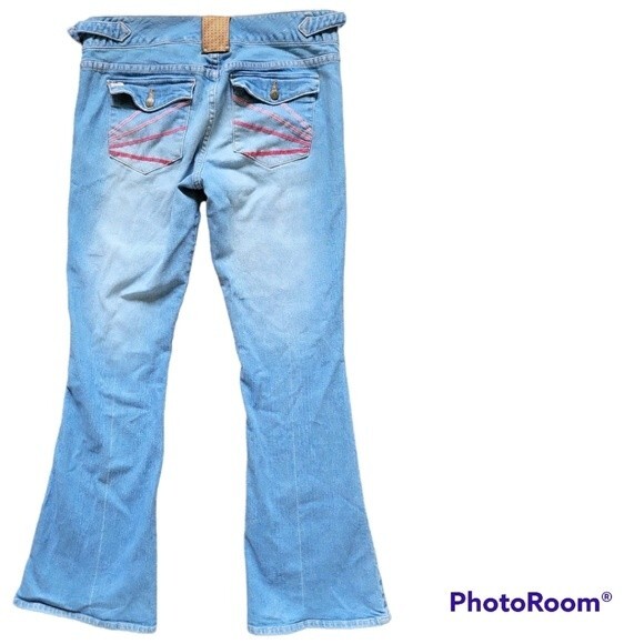G UNIT Blue Flare Jeans - 9 - Picture 6 of 12